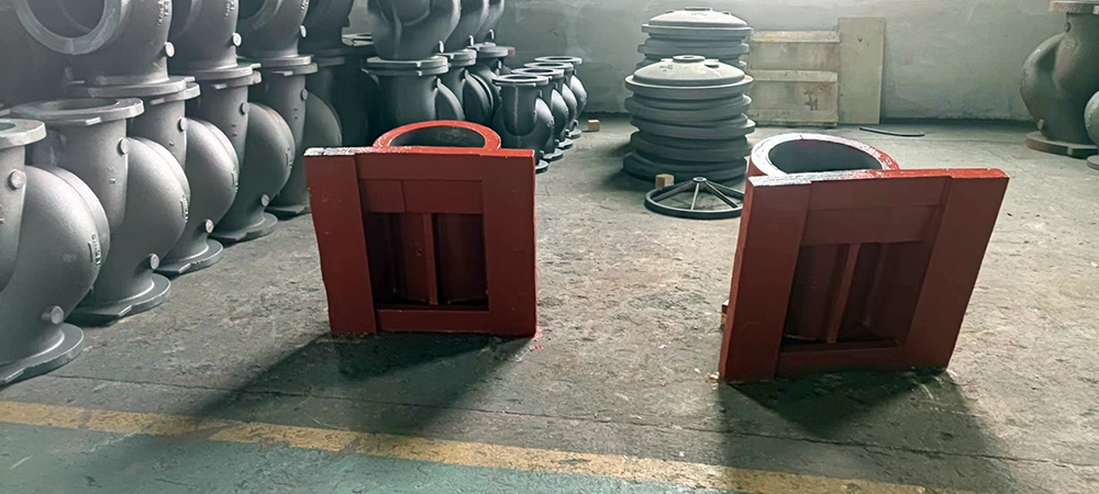 機床（chuáng）類配件（jiàn）頭架體